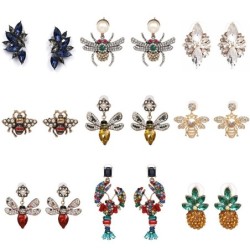Fashionable stud earrings - crystals / bees
