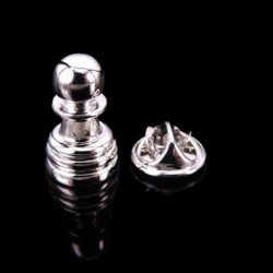 Spilla classica in argento - spilla - design a scacchi